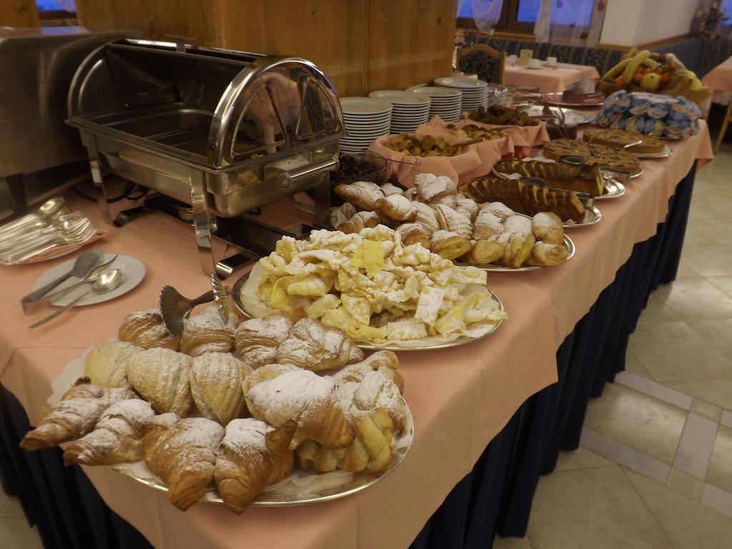Hotel St. Raphael Madonna di Campiglio Luaran gambar