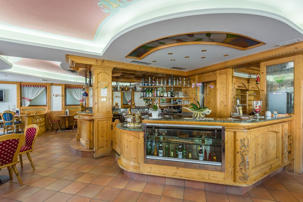 Hotel St. Raphael Madonna di Campiglio Luaran gambar