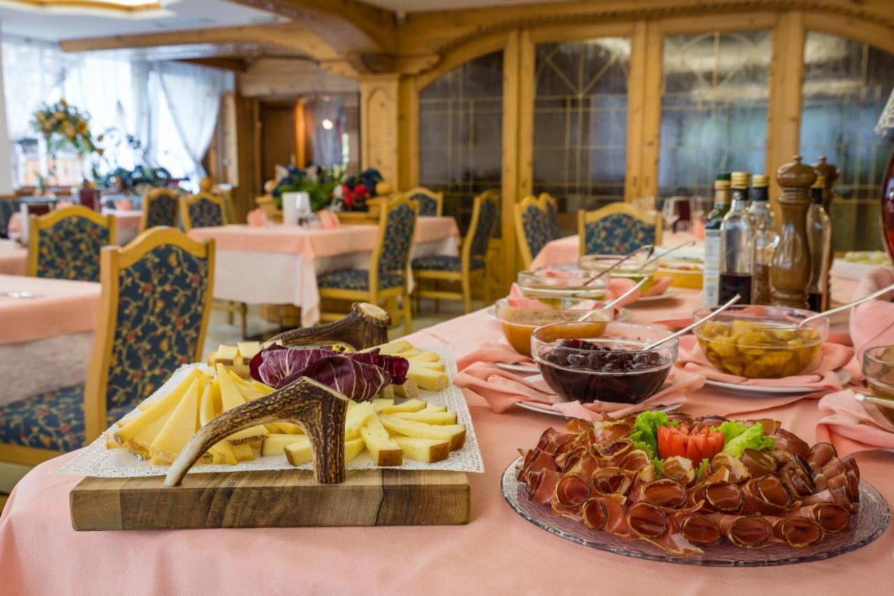 Hotel St. Raphael Madonna di Campiglio Luaran gambar