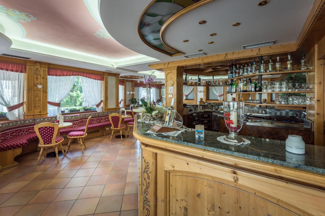 Hotel St. Raphael Madonna di Campiglio Luaran gambar
