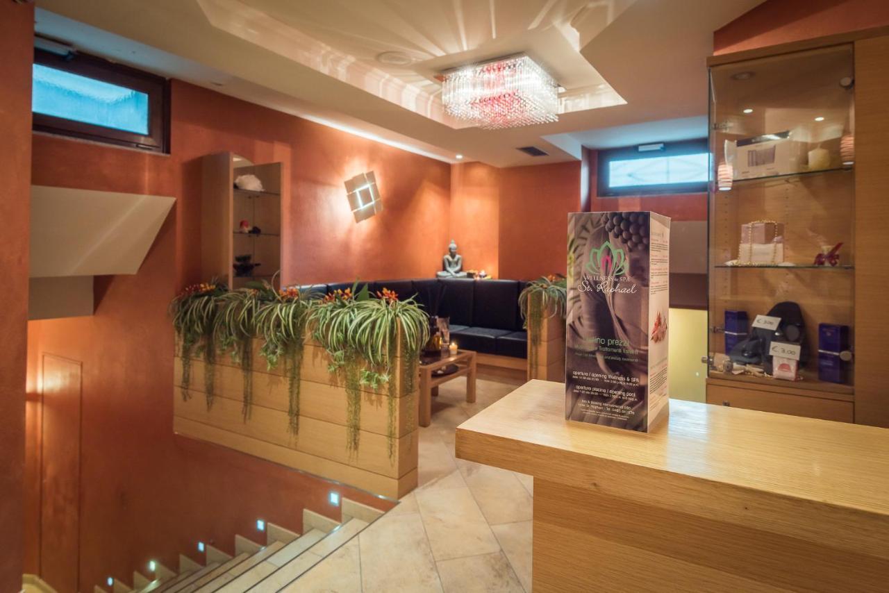 Hotel St. Raphael Madonna di Campiglio Luaran gambar