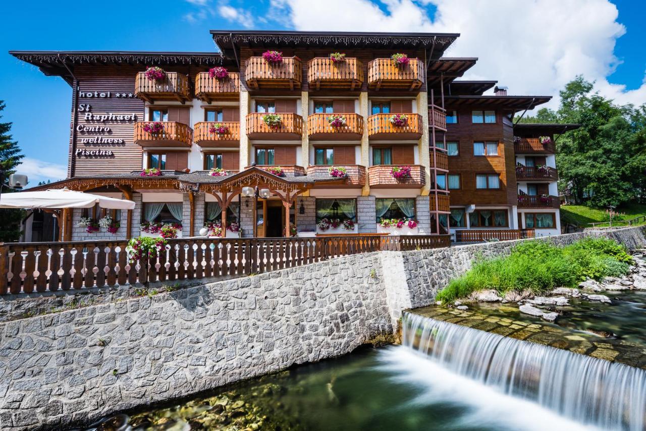 Hotel St. Raphael Madonna di Campiglio Luaran gambar