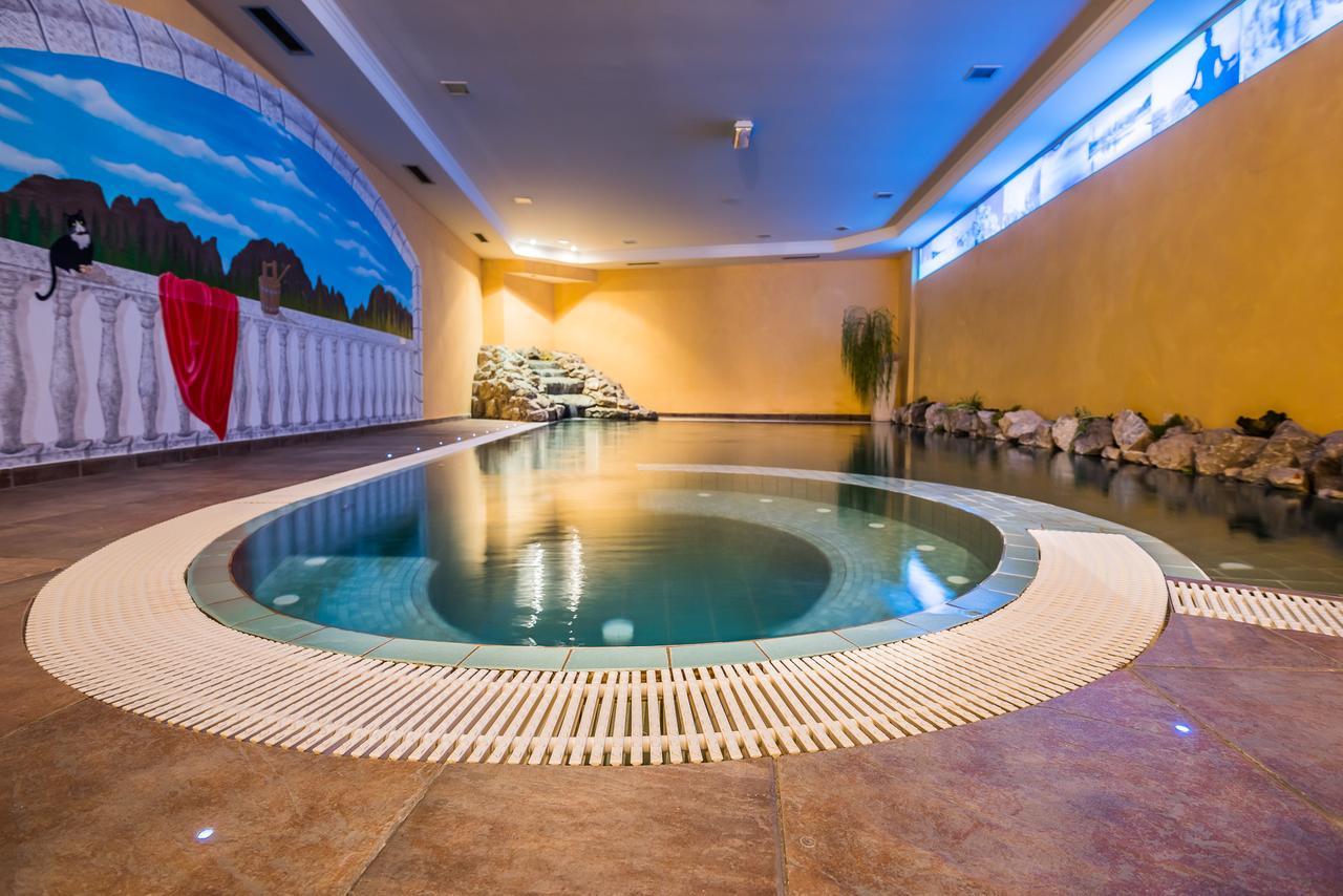 Hotel St. Raphael Madonna di Campiglio Luaran gambar