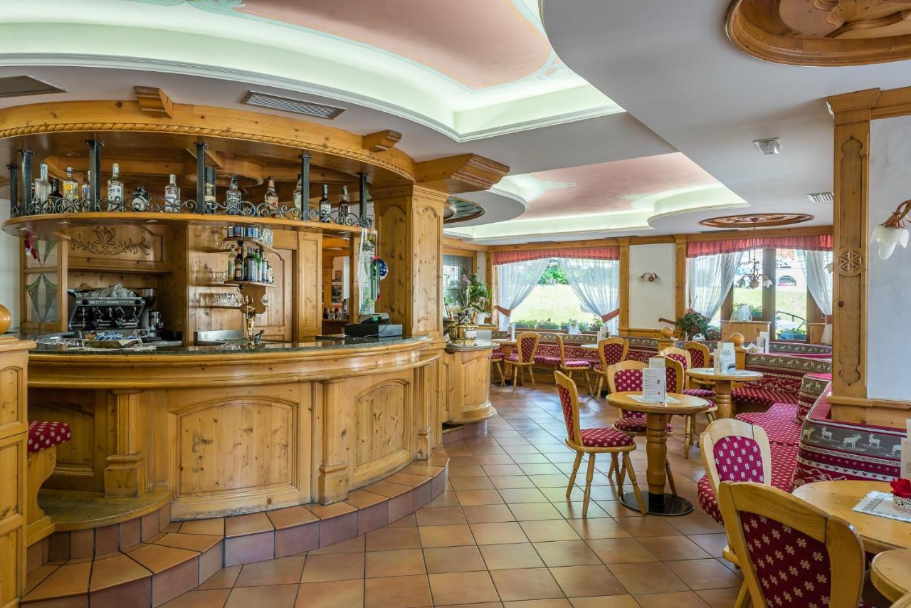 Hotel St. Raphael Madonna di Campiglio Luaran gambar