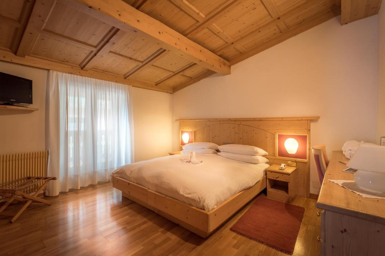 Hotel St. Raphael Madonna di Campiglio Luaran gambar