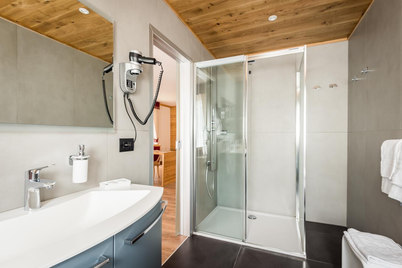 Hotel St. Raphael Madonna di Campiglio Luaran gambar